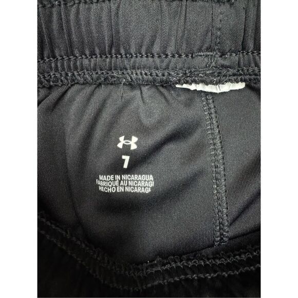 Under Armour Boys Size 7 Athletic Shorts - Picture 4 of 4